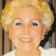 Portrait von Laura Becker-Wellock